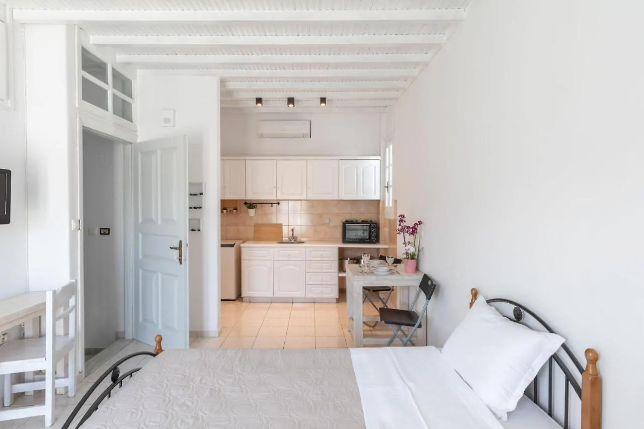 Tyrovoli Apartment Mykonos Town Greece