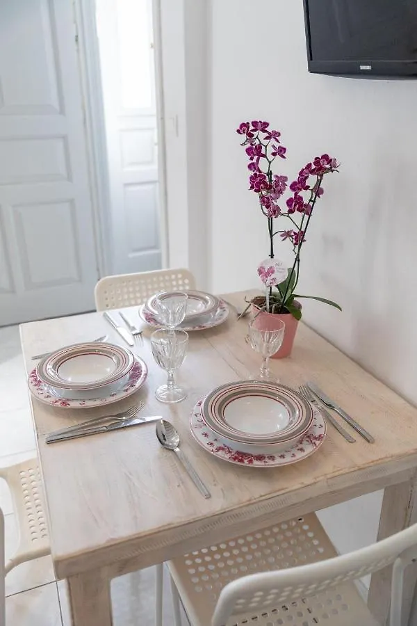 Tyrovoli Apartment Mykonos Town Greece
